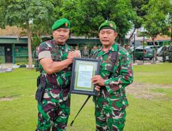 Kodim 0817/Gresik, Serka Muhadi Raih Penghargaan Prajurit Berprestasi dari KASAD