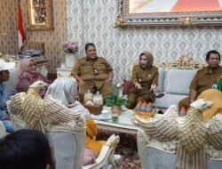 Wabup Sidoarjo Audiensi Dengan Pengusaha Rumah Potong Unggas Kecamatan Taman