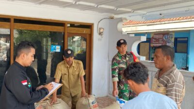 Serka Jianto Dampingi Bulog Serap Gabah Petani di Desa Perreng