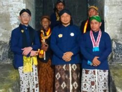 WARIS RADJA TUAN GURU FEKRI JULIANSYAH BERZIARAH KHUSUS DI MAKAM PENDIRI KERAJAAN MATARAM ISLAM