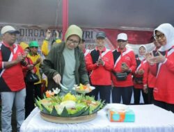 BUPATI LUMAJANG PERAYAAN ULTAH KE 63 BERDIALOG PWRI BERMARTABAT