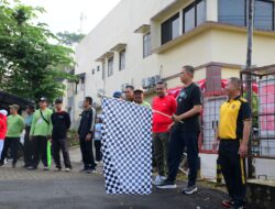 Polres Karanganyar Dukung Kegiatan Jalan Sehat Sambut HUT ke-80 RI di Jatipuro