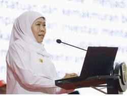 GUBERNUR JAWA TIMUR KHOFIFAH  SINERGI TIGA PILAR .SE BERSAMA DALAM PENGGUNAAN SOUND SYSTEM