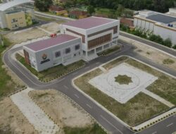 PT. HUTAMA KARYA BANGUN 22 RS DAN 12 FASILITAS PENDIDIKAN