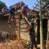 DANRAMIL GIRIMARTO PIMPIN KARYA BAKTI REHAB RUMAH MILIK KASIYEM 