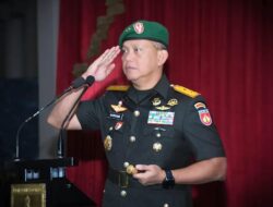 PANGDAM IV/DIPONEGORO PIMPIN SERTIJAB SEJUMLAH PEJABAT KODAM IV/DIPONEGORO 