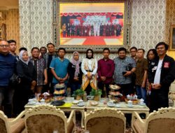 Tangis di Rumah Dinas: Harapan Keadilan atas Kepergian Hanania