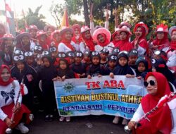 KARNAVAL PAUD DABIN 7 SEMARAKKAN HUT RI DI DUKUH DRONJONG, KENDALSARI 