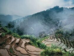 NGRAYUN, SURGA TERSEMBUNYI DI PELOSOK PONOROGO 