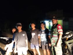 CEGAH POTENSI GANGGUAN KAMTIBMAS, BABINSA BERSAMA PEMUDA DESA PATROLI MALAM MANDIRI