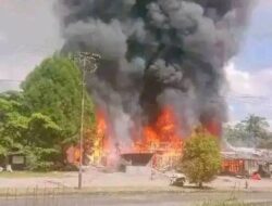 UJARAN RASISME PICU BENTROKAN DI YALIMO, PROV PAPUA PENGUNUNGAN 