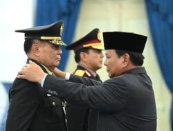 APRESIASI ATAS PENGABDIAN UNTUK BANGSA, PRESIDEN PRABOWO ANUGERAH KAN PANGKAT ISTIMEWA KEPADA DUA PURNAWIRAWAN 