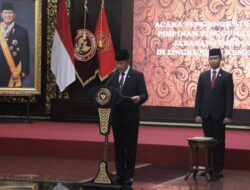 Wamenhan Donny Ermawan Taufanto Lantik 15 Perjabat Tinggi Kementerian Pertahanan