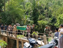 Jenazah Almarhum Arga, Korban Kekejian Mantan Pamannya, Dimakamkan Di Desa Temon