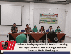 Babinsa Perdagangan Hadiri Rembuk Stunting, TNI Tegaskan Komitmen Dukung Kesehatan Generasi Muda Simalungun