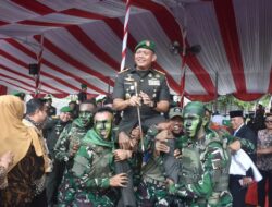Aksi Memukau Prajurit Kodam IV/Diponegoro Pada Peringatan HUT Ke-75