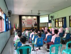 TNI Bina OSIS MTSN 2 Trenggalek, Tanamkan Disiplin Dan Semangat Patriotisme Pada Generasi Muda