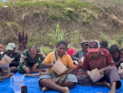 TNI Gelar Maka Bersama, Hangatkan Kebersamaan Di Tanah Papua