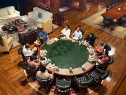 Presiden Prabowo Tegaskan Pentingnya Sinergi Eksekutif–Legislatif Dalam Menyentuh Masyarakat Bawah