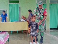 Dukung Pelayanan Kesehatan Masyarakat, Babinsa Koramil Kota Atambua Dampingi Kegiatan Posyandu 