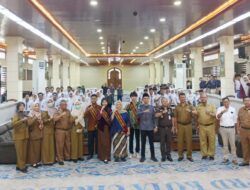 Babinsa Kebonbaru Dampingi Pendidikan Politik Dan Demokrasi Bagi Pelajar SMA Se-Kota Cirebon