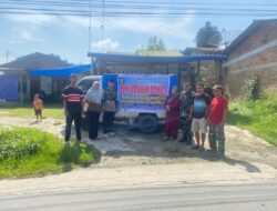 Sentuhan Kepedulian Dari Karang Rejo, Babinsa Dampingi Pengiriman Bantuan Untuk Korban Banjir