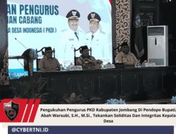 Pengukuhan Pengurus PKD Kabupaten Jombang Di Pendopo Bupati, Abah Warsubi, S.H., M.Si., Tekankan Soliditas Dan Integritas Kepala Desa