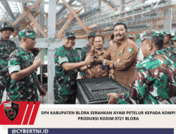 DP4 Kabupaten Blora Serahkan Ayam Petelur kepada Kompi Produksi Kodim 0721 Blora