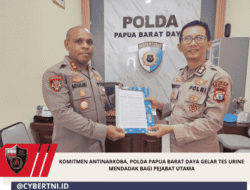 Komitmen Antinarkoba, Polda Papua Barat Daya Gelar Tes Urine Mendadak Bagi Pejabat Utama
