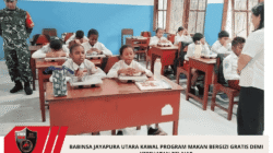 Babinsa Jayapura Utara Kawal Program Makan Bergizi Gratis Demi Kesehatan Pelajar