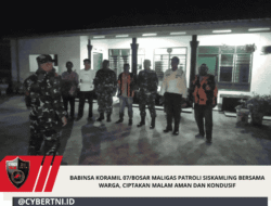 Babinsa Koramil 07/Bosar Maligas Patroli Siskamling Bersama Warga, Ciptakan Malam Aman dan Kondusif