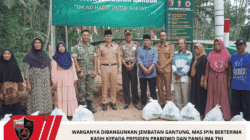 Warganya Dibangunkan Jembatan Gantung, Mas Ipin Berterima Kasih Kepada Presiden Prabowo dan Panglima TNI