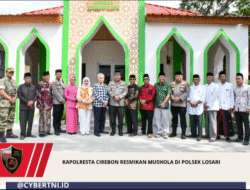 Kapolresta Cirebon Resmikan Mushola di Polsek Losari