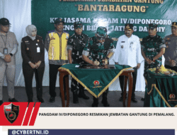 Pangdam IV/Diponegoro Resmikan Jembatan Gantung di Pemalang.