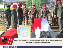 Panglima Korpasgat Hadiri Upacara Pemakaman Mayor Infanteri Anumerta Zulmi Aditya Iskandar