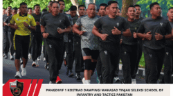 Pangdivif 1 Kostrad Dampingi Wakasad Tinjau Seleksi School of Infantry and Tactics Pakistan