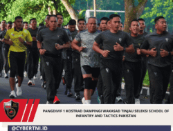 Pangdivif 1 Kostrad Dampingi Wakasad Tinjau Seleksi School of Infantry and Tactics Pakistan