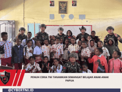 Penuh Ceria TNI Tanamkan Semangat Belajar Anak-Anak Papua