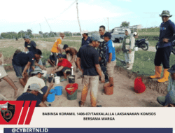 Babinsa Koramil 1406-07/Takkalalla Laksanakan Komsos Bersama Warga