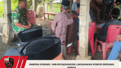 Babinsa Koramil 1406-09/Sajoanging Laksanakan Komsos Bersama Warga