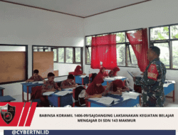 Babinsa Koramil 1406-09/Sajoanging Laksanakan Kegiatan Belajar Mengajar di SDN 143 Makmur