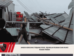 Angin Kencang Terjang Pidie, Sejumlah Rumah dan Ruko Rusak Parah