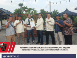 PENYERAHAN SK PENGURUS PARTAI NUSANTARA JAYA (PNJ) DPC BOYOLALI, DPC SEMARANG DAN KOORDINATOR SOLO RAYA