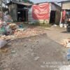 Tumpukan Glangsing Diduga Tak Berizin di Pinggir Jalan Umum Mojokrapak, Warga Keluhkan Gangguan Lingkungan