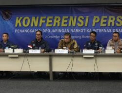 BNN Tangkap 10 WNI Positif Narkoba dari Bangkok di Bandara Soetta
