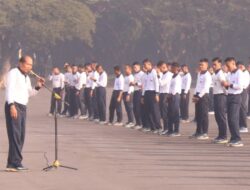 Jaga Fisik Dan Stamina, Yonkomlek 2 Marinir TNI AL Gelar Olahraga SKJ Bersama Danmenbanpur 2 Mar