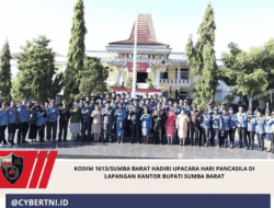 Kodim 1613/Sumba Barat Hadiri Upacara Hari Pancasila di Lapangan Kantor Bupati Sumba Barat