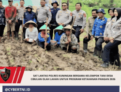 SAT LANTAS POLRES KUNINGAN BERSAMA KELOMPOK TANI DESA CIBULAN OLAH LAHAN UNTUK PROGRAM KETAHANAN PANGAN 2026