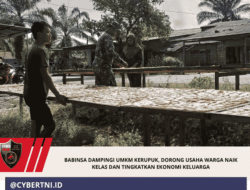Babinsa Dampingi UMKM Kerupuk, Dorong Usaha Warga Naik Kelas dan Tingkatkan Ekonomi Keluarga