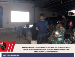 Babinsa Kodim 1314/Gorontalo Utara Gelar Nobar Piala Dunia 2026 Bersama Warga, Perkuat Kebersamaan dan Kemanunggalan TNI-Rakyat